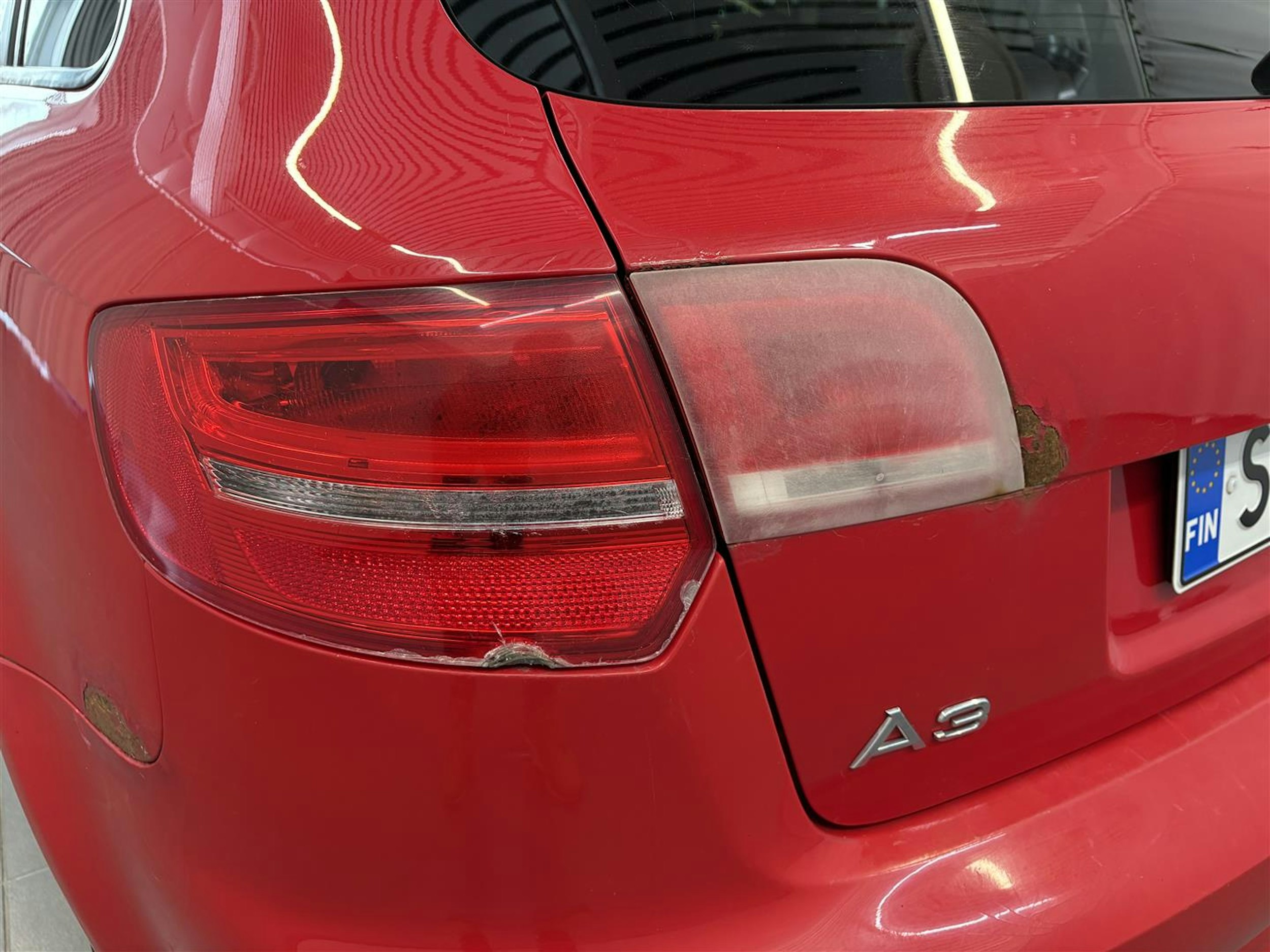 Punainen Audi A3 2009 kuva 40.