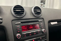 sininen Audi A3 2009 kuva 16.