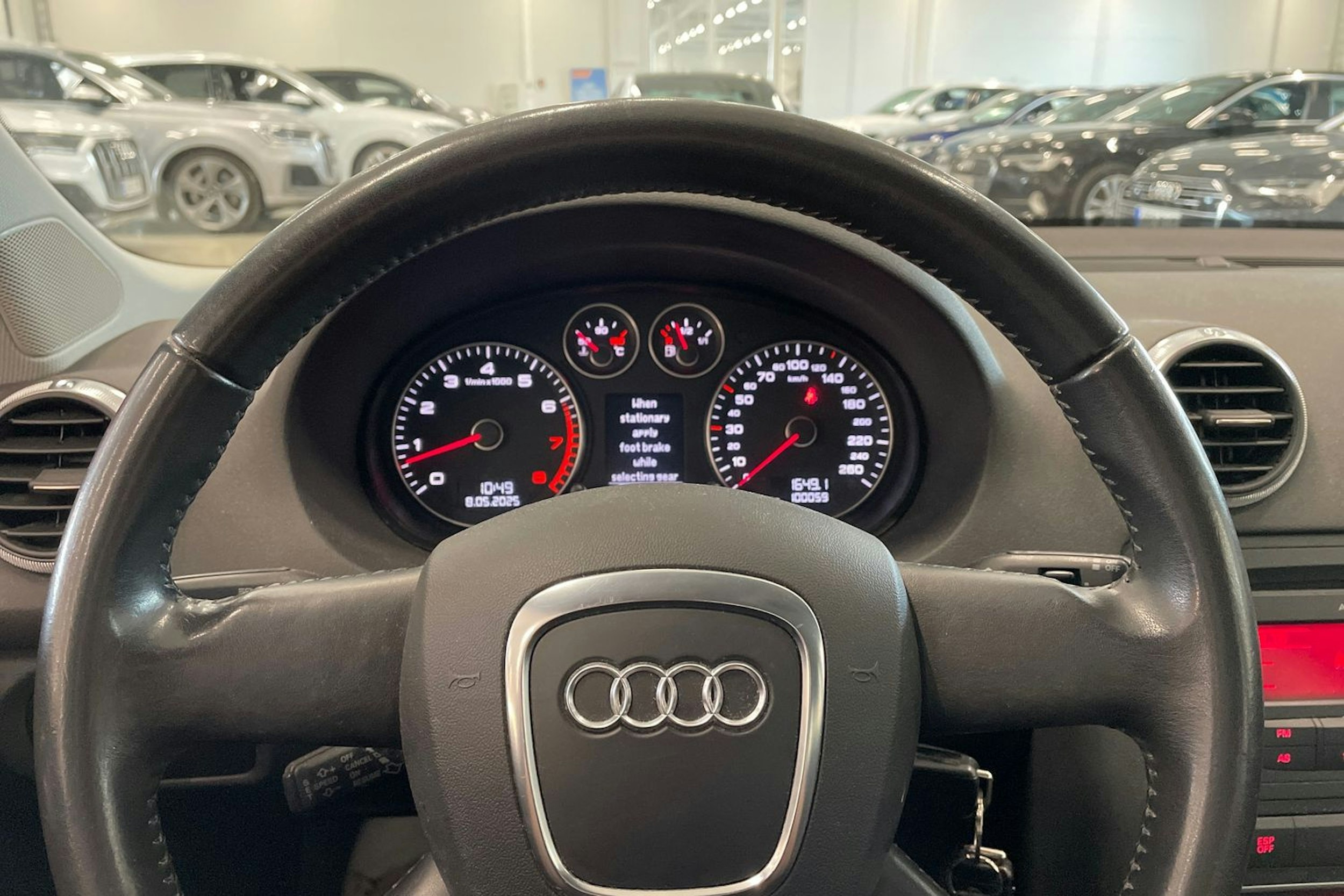 punainen Audi A3 2009 kuva 15.