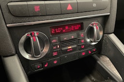 punainen Audi A3 2009 kuva 19.