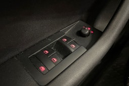 punainen Audi A3 2009 kuva 20.