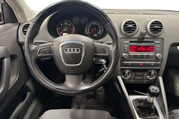 met. harmaa Audi A3 2009 kuva 7.