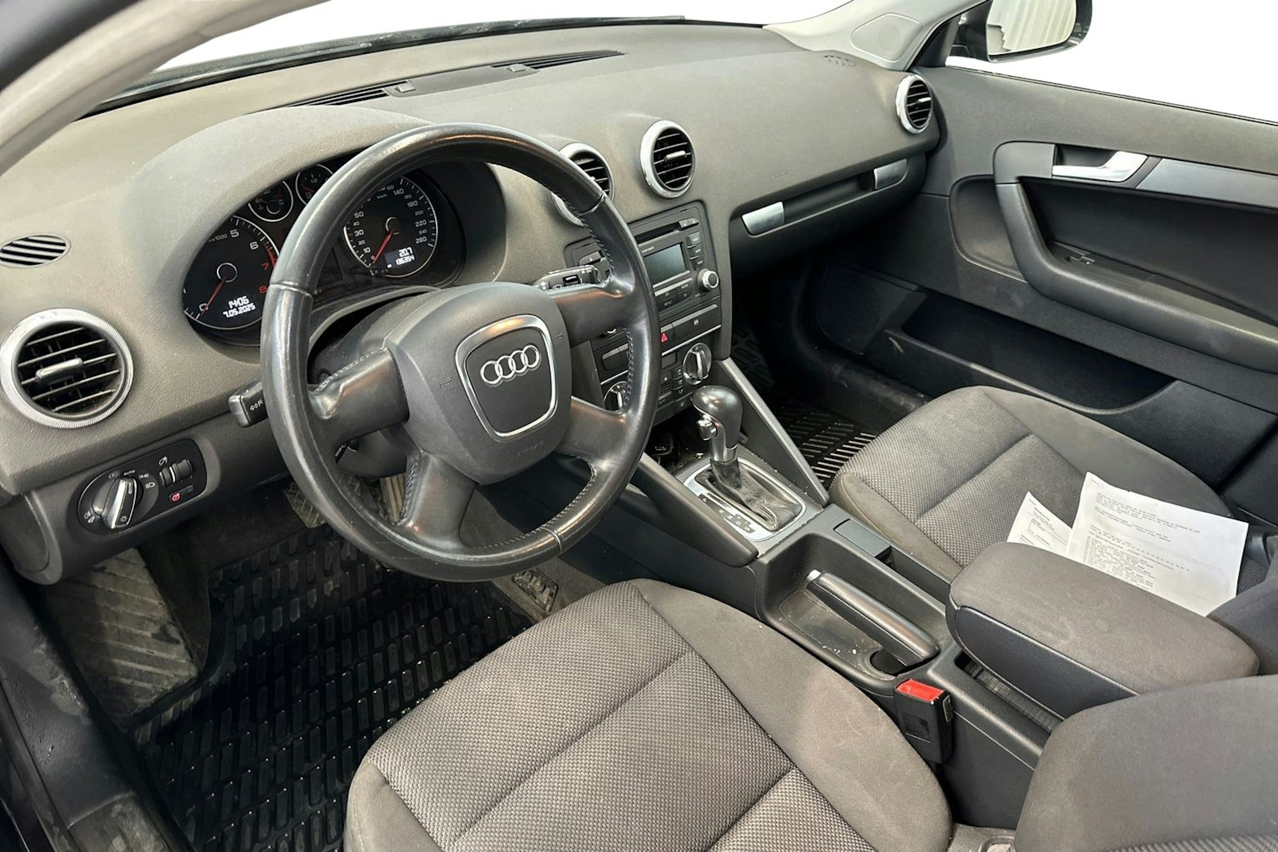 Harmaa Audi A3 2009 kuva 7.