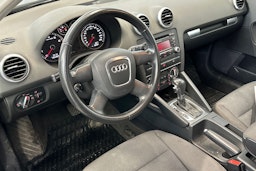 Harmaa Audi A3 2009 kuva 15.
