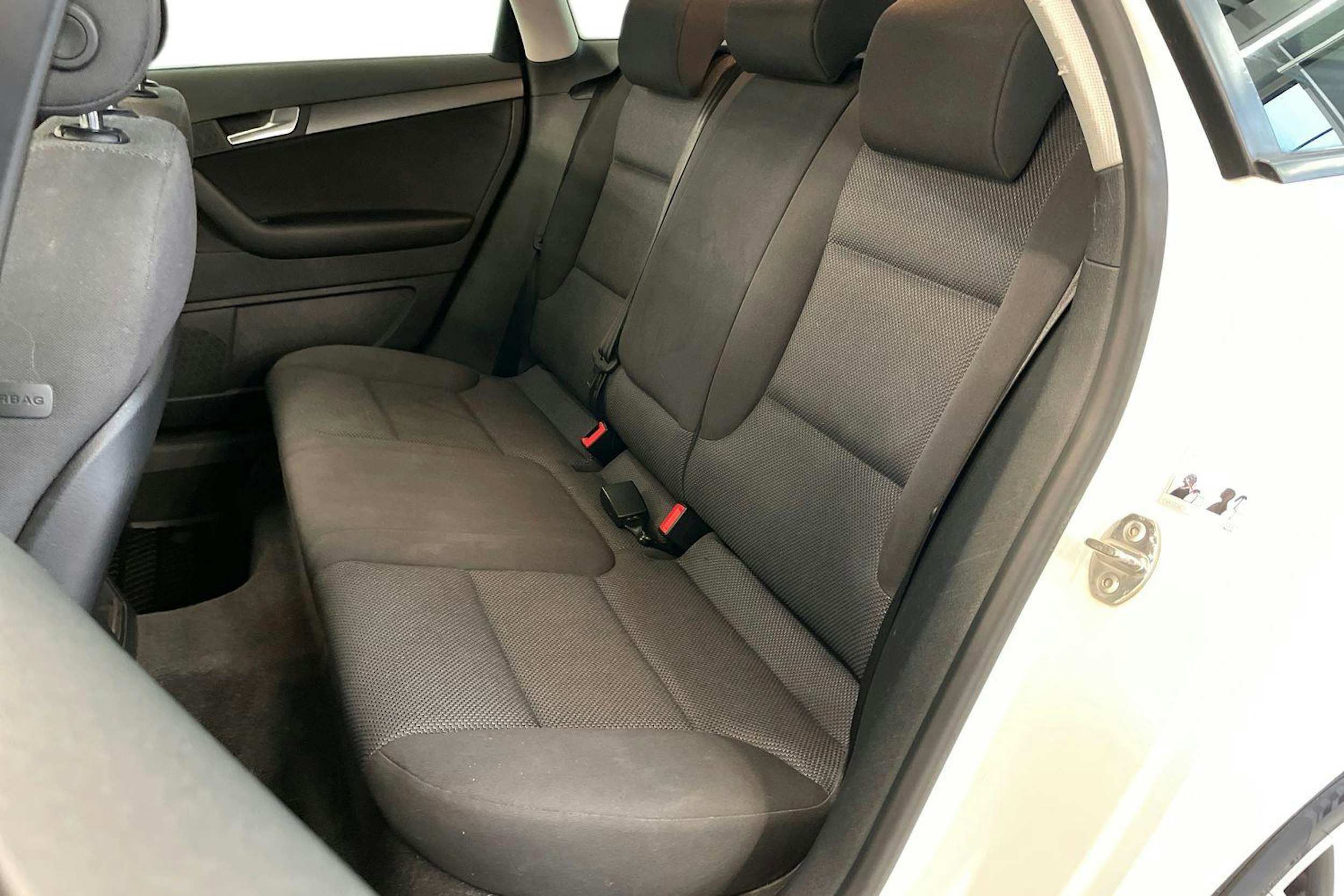 valkoinen Audi A3 2010 kuva 10.