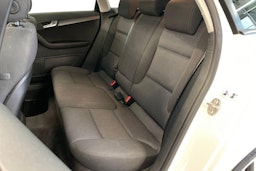 valkoinen Audi A3 2010 kuva 10.