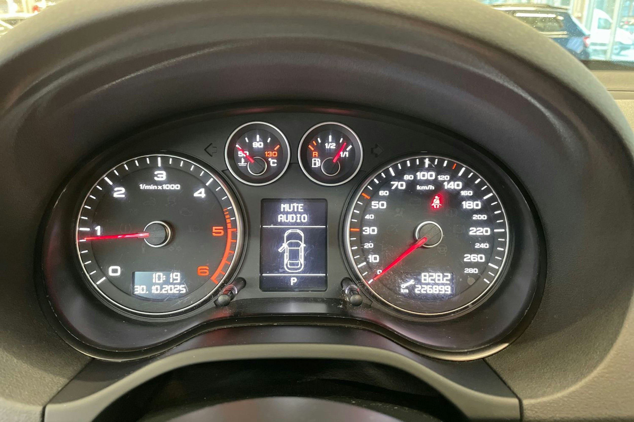 valkoinen Audi A3 2010 kuva 14.