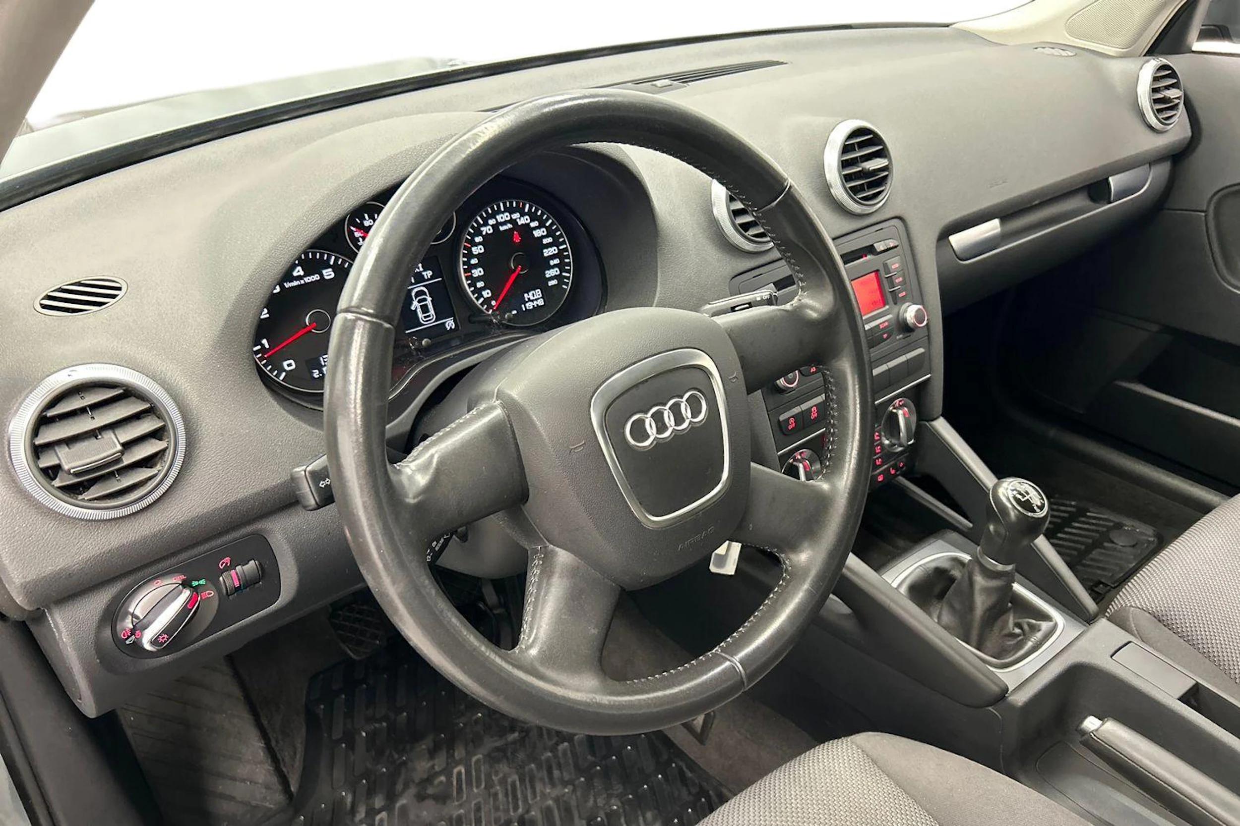 harmaa Audi A3 2010 kuva 6.