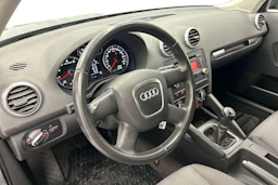 harmaa Audi A3 2010 kuva 6.