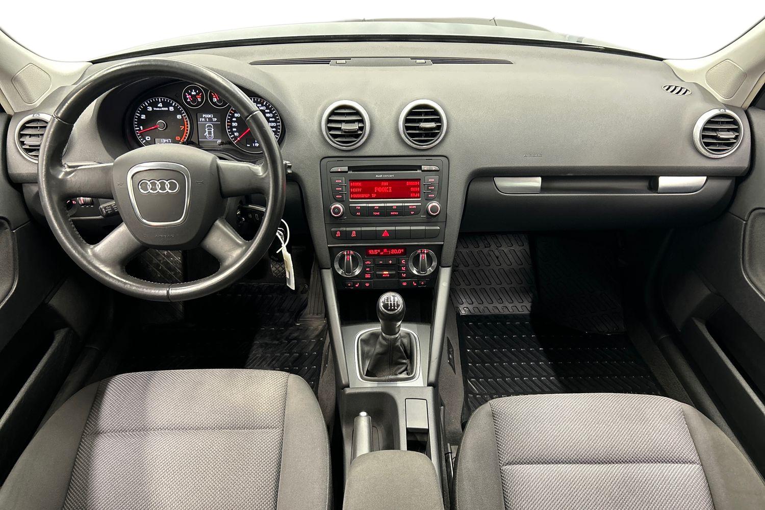 Audi A3 2010, bild 7/18