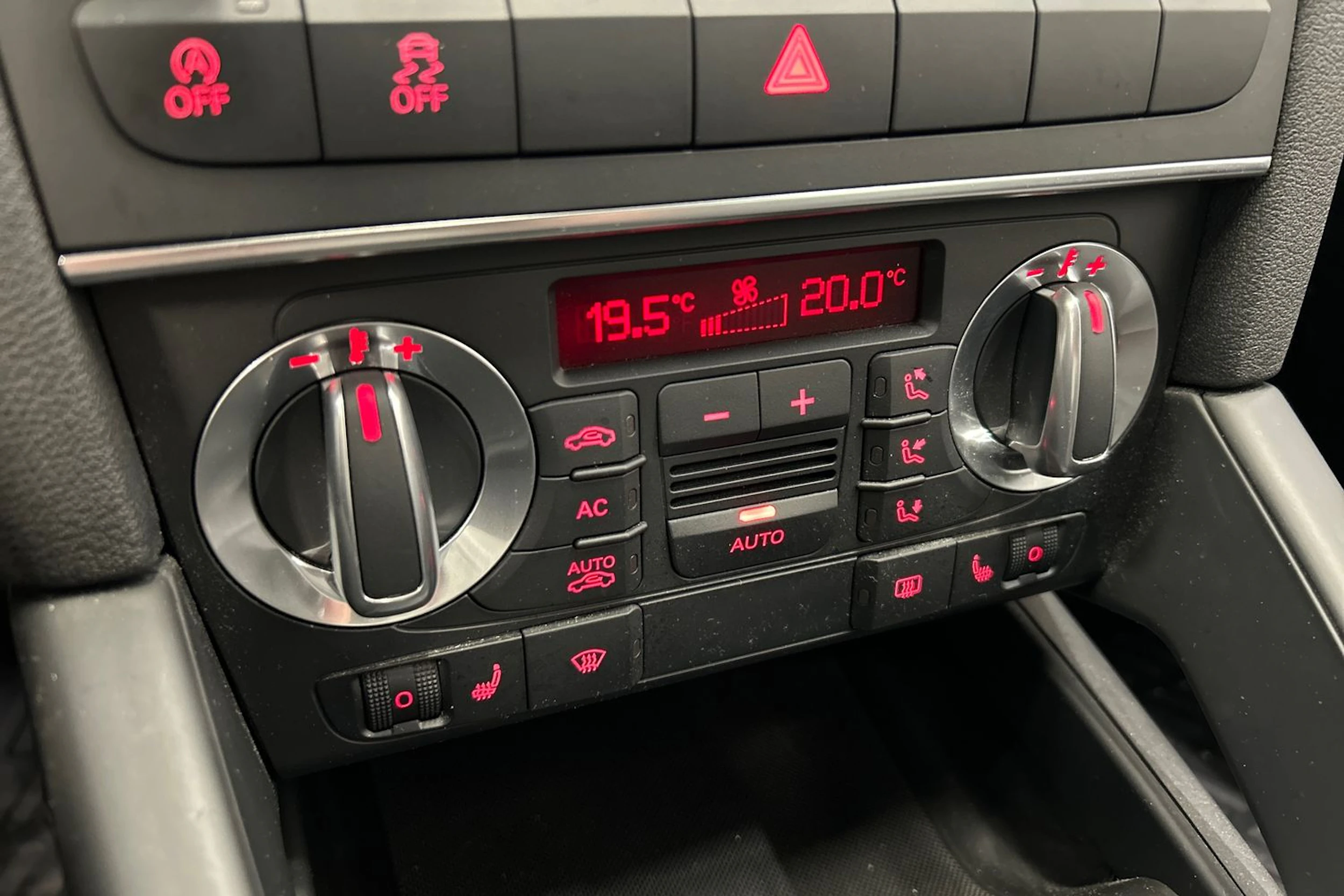 harmaa Audi A3 2010 kuva 17.
