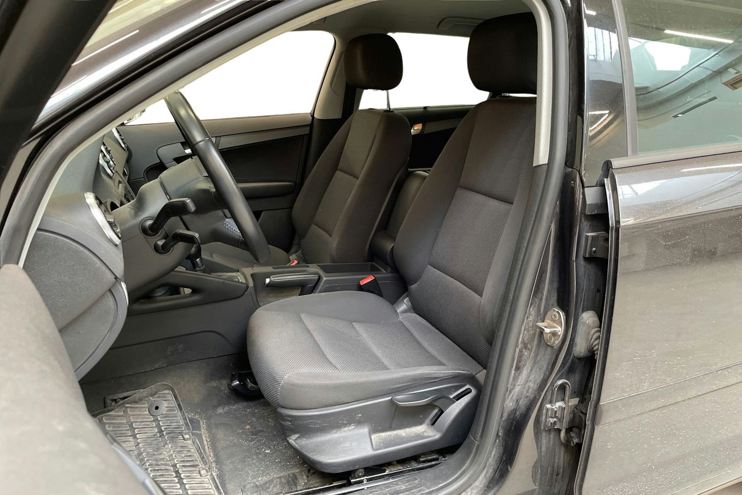 harmaa Audi A3 2010 kuva 6.