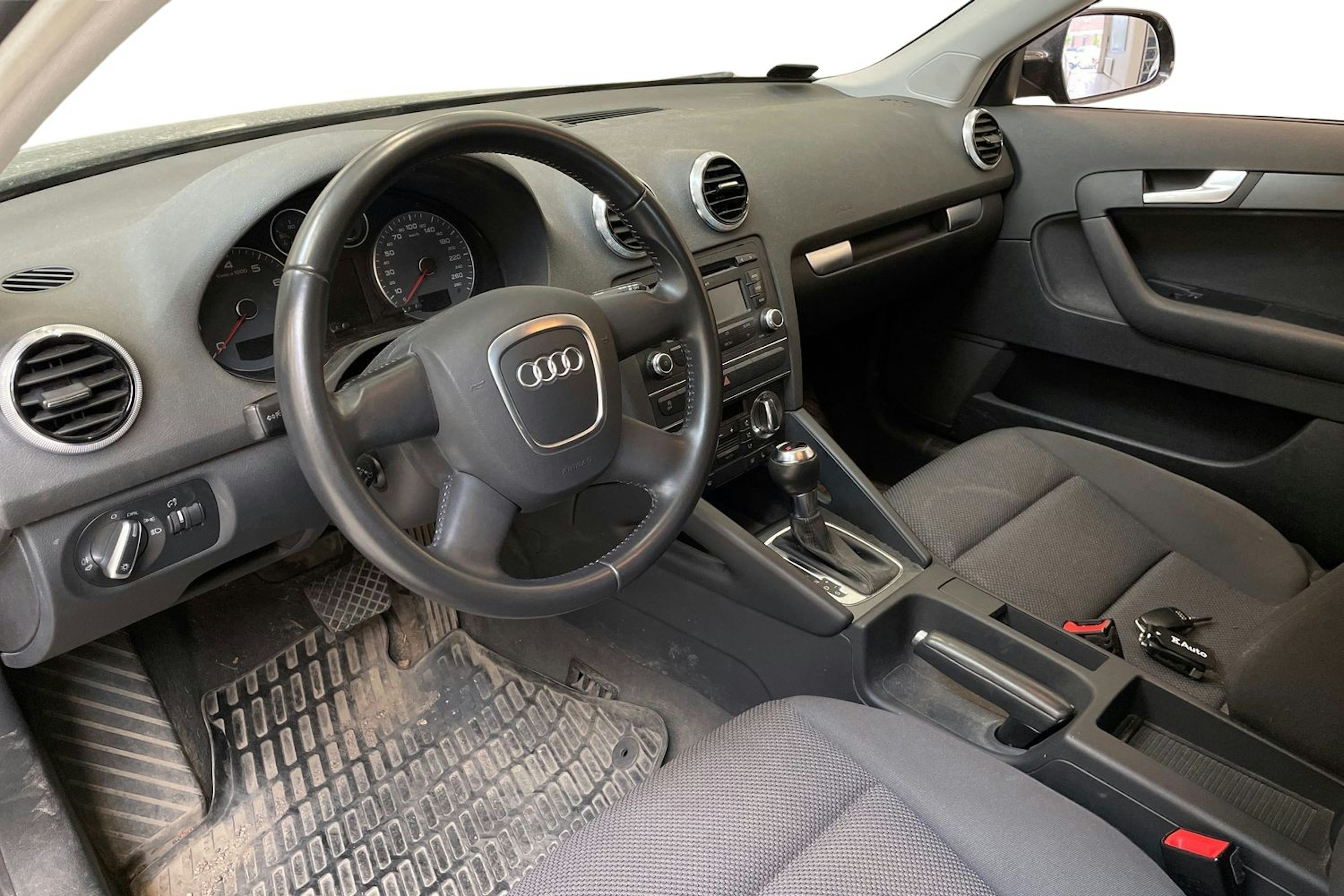 harmaa Audi A3 2010 kuva 7.