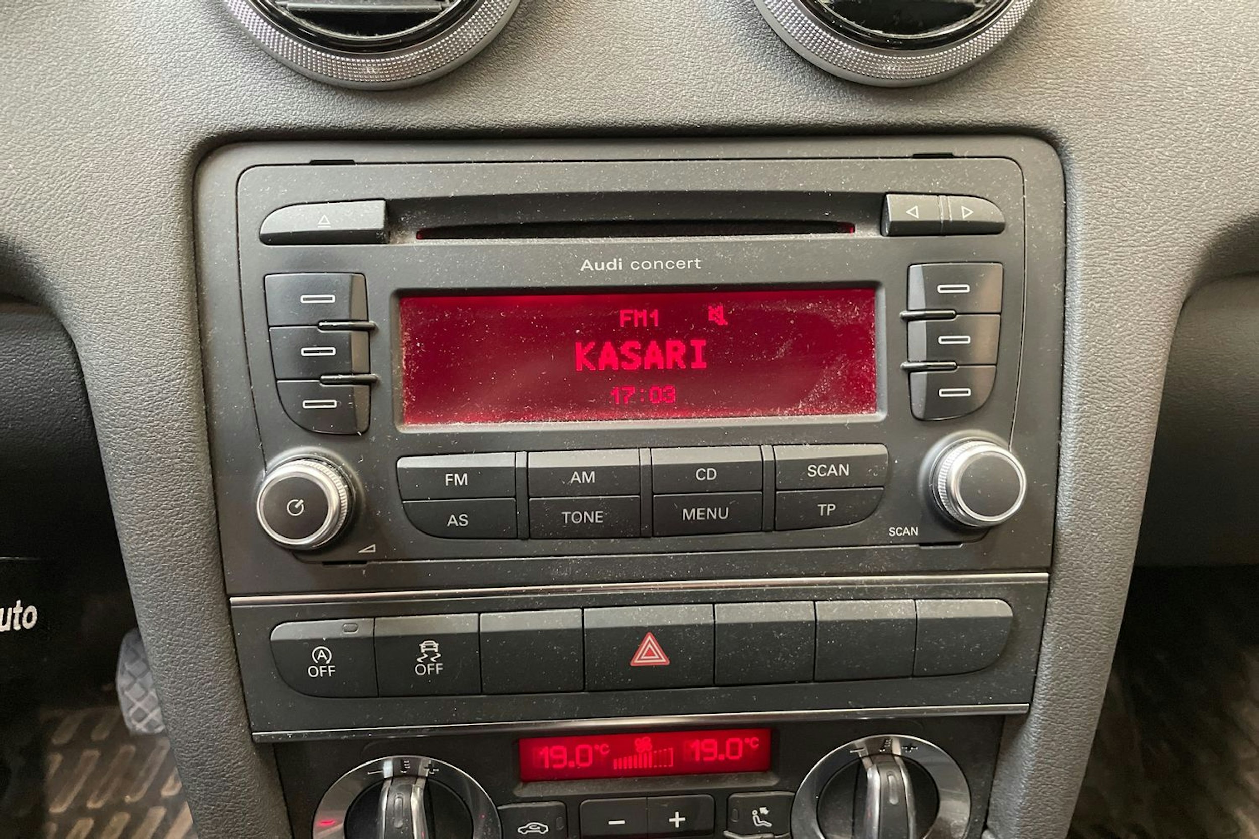 harmaa Audi A3 2010 kuva 14.