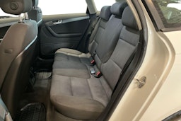valkoinen Audi A3 2010 kuva 10.