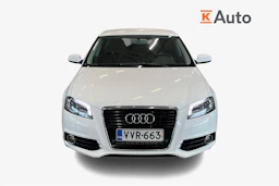 valkoinen Audi A3 2011 kuva 4.