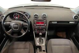 valkoinen Audi A3 2011 kuva 7.