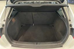 valkoinen Audi A3 2011 kuva 20.