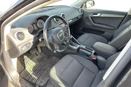 musta Audi A3 2011 kuva 3.