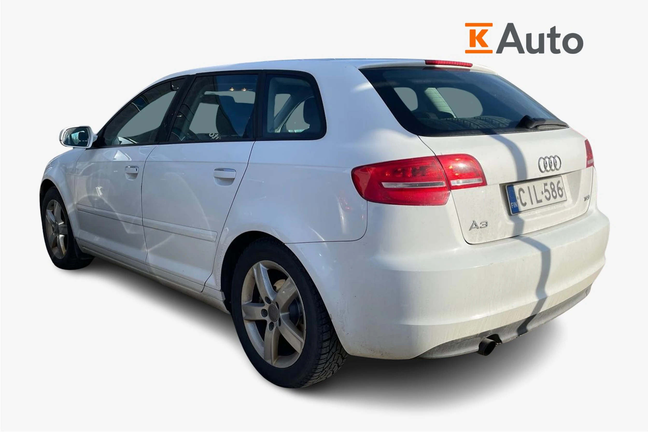 valkoinen Audi A3 2011 kuva 2.