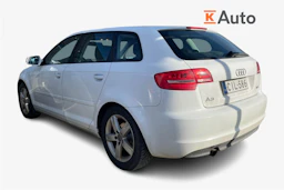 valkoinen Audi A3 2011 kuva 2.