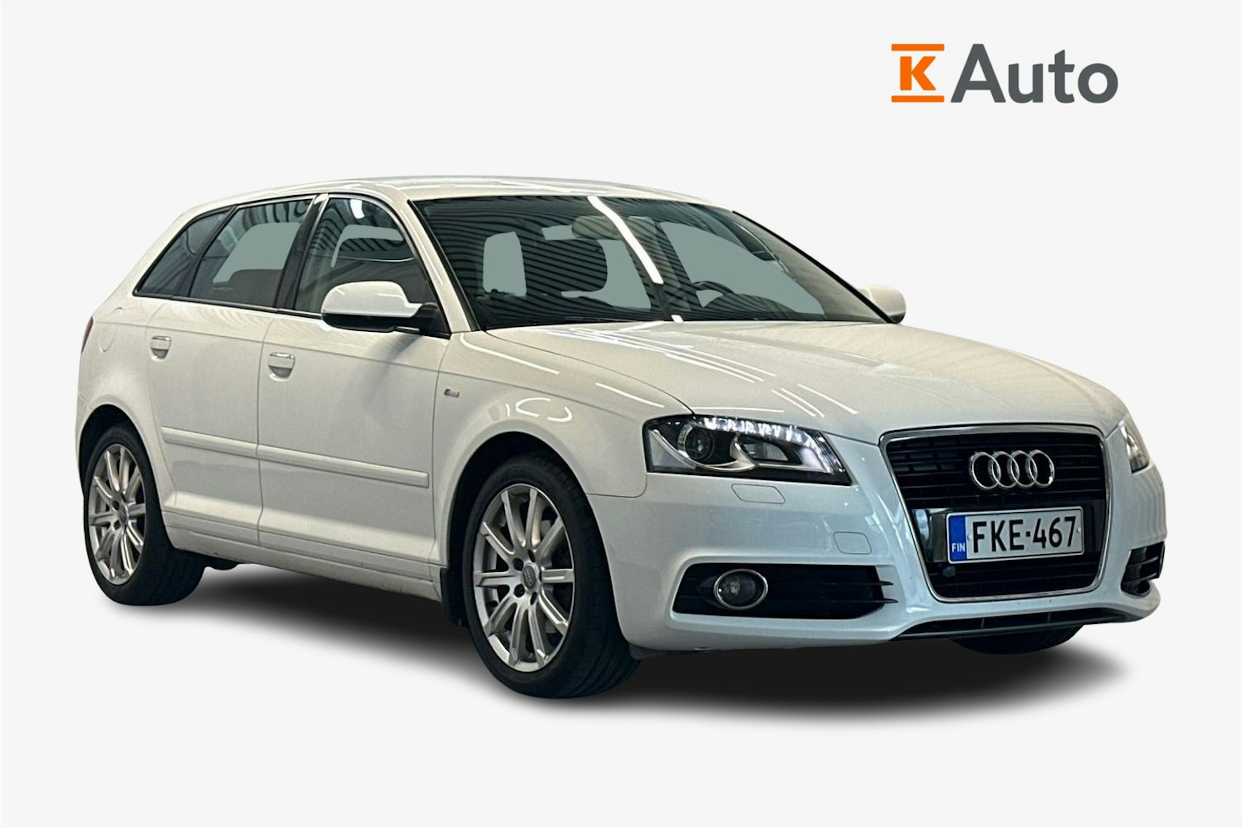 valkoinen Audi A3 2011 kuva 1.