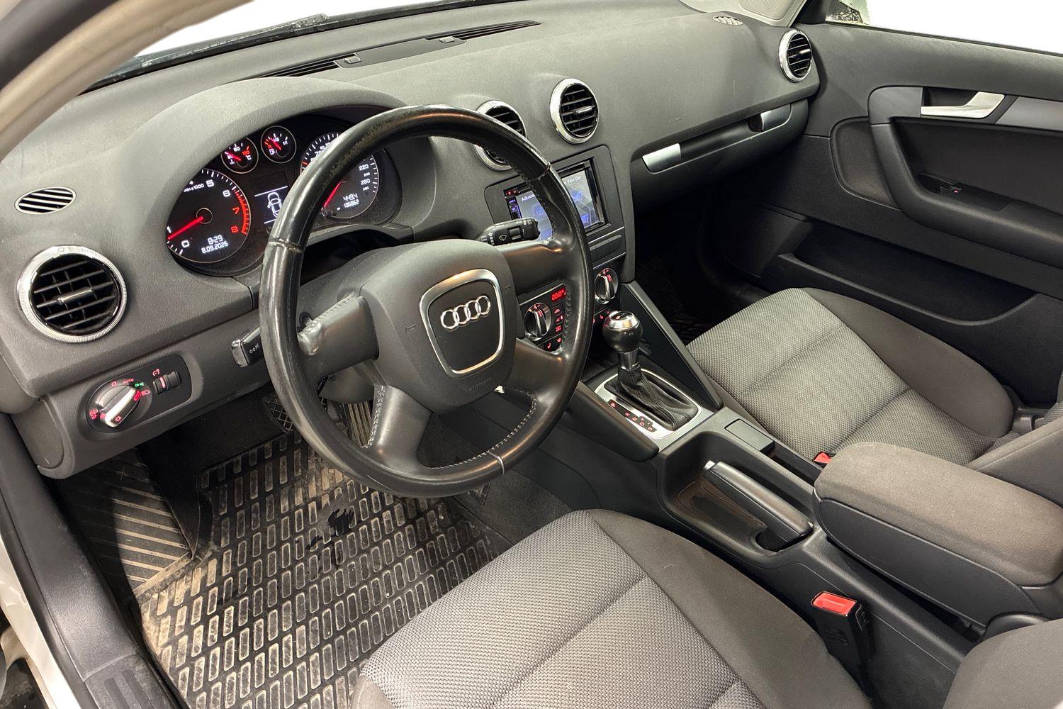 Audi A3 2011, kuva 3/3