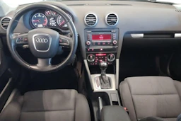 musta Audi A3 2011 kuva 7.