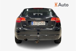 Musta Audi A3 2011 kuva 3.