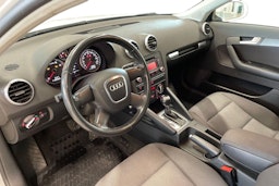 valkoinen Audi A3 2011 kuva 7.