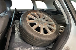 valkoinen Audi A3 2011 kuva 10.