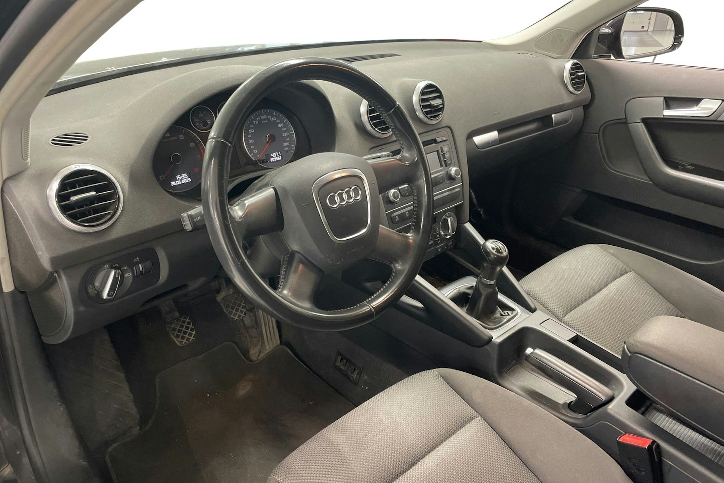 Musta Audi A3 2011 kuva 3.