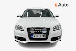valkoinen Audi A3 2011 kuva 4.