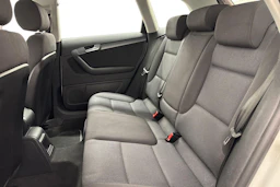valkoinen Audi A3 2011 kuva 8.