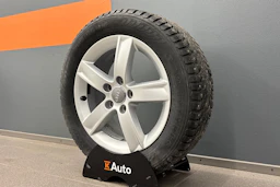 valkoinen Audi A3 2011 kuva 10.