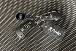 valkoinen Audi A3 2011 kuva 17.