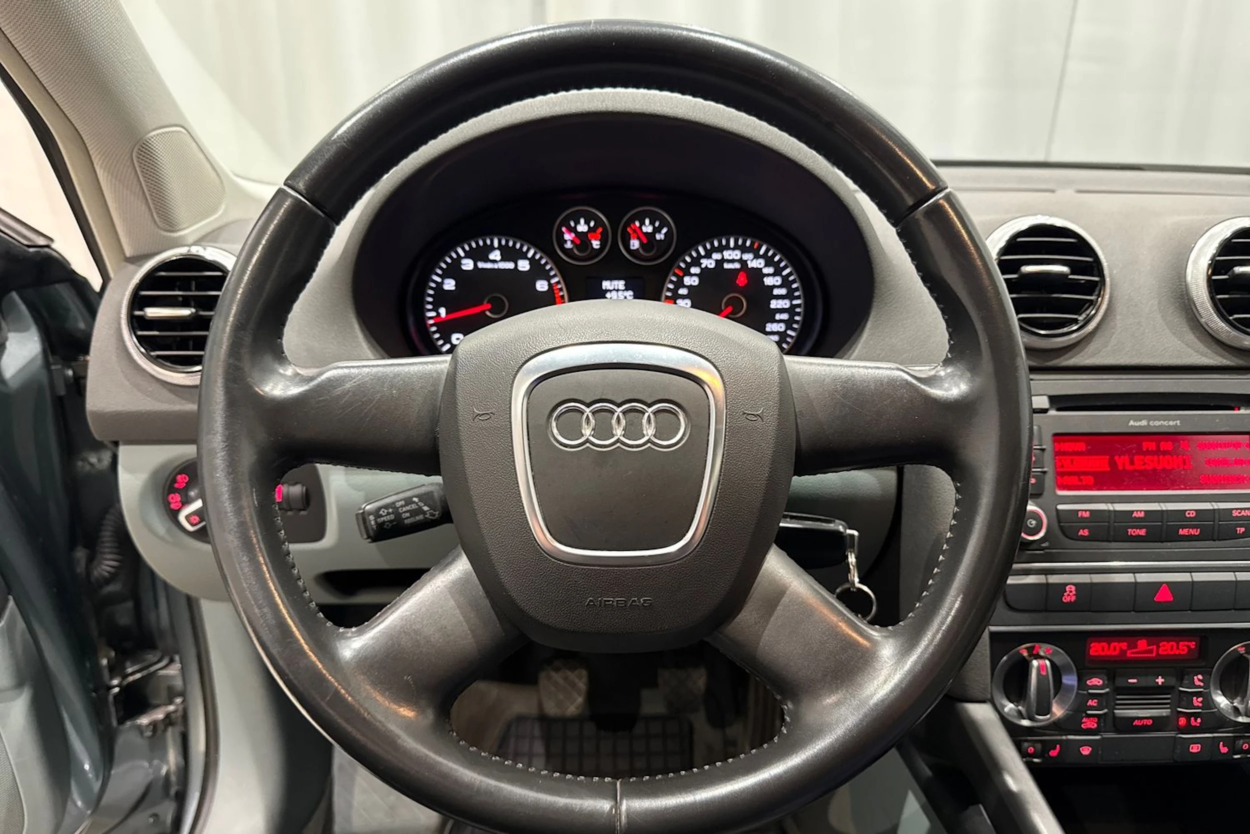 harmaa Audi A3 2011 kuva 17.