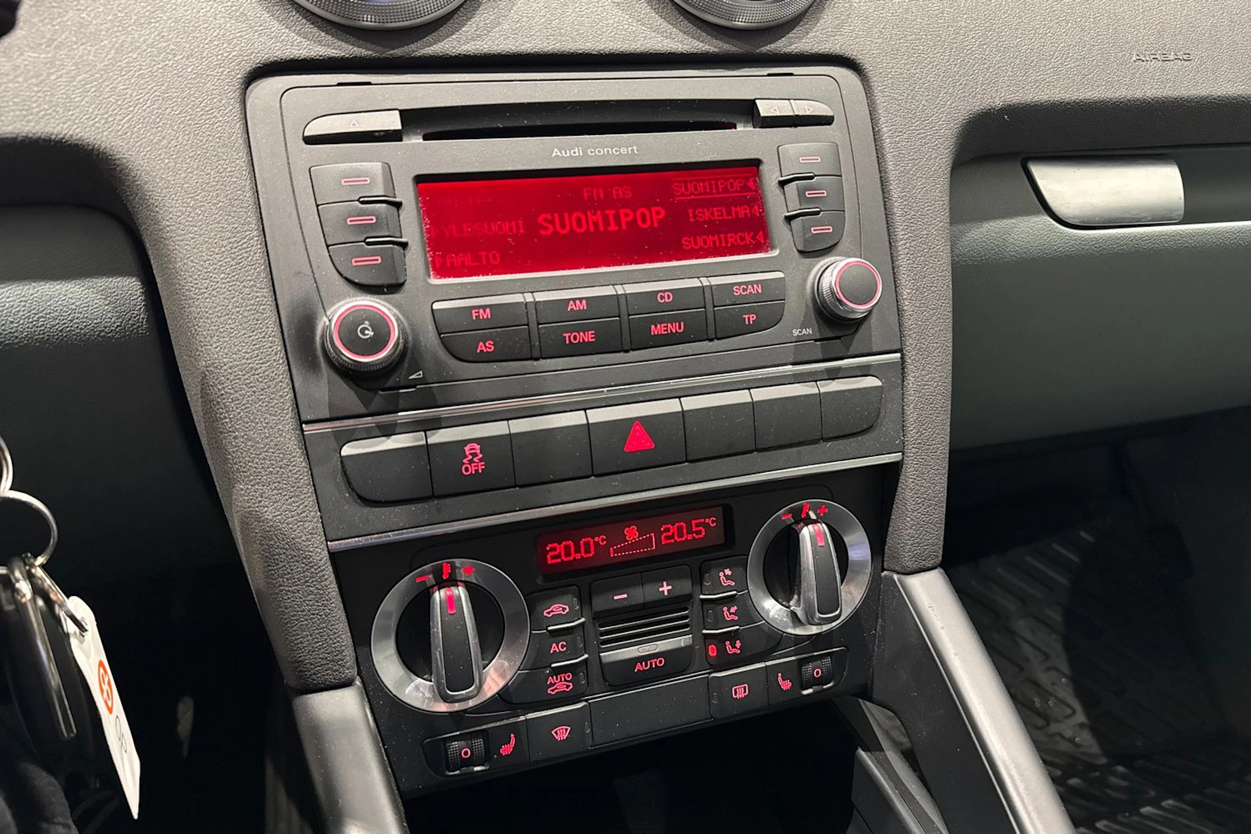 harmaa Audi A3 2011 kuva 19.