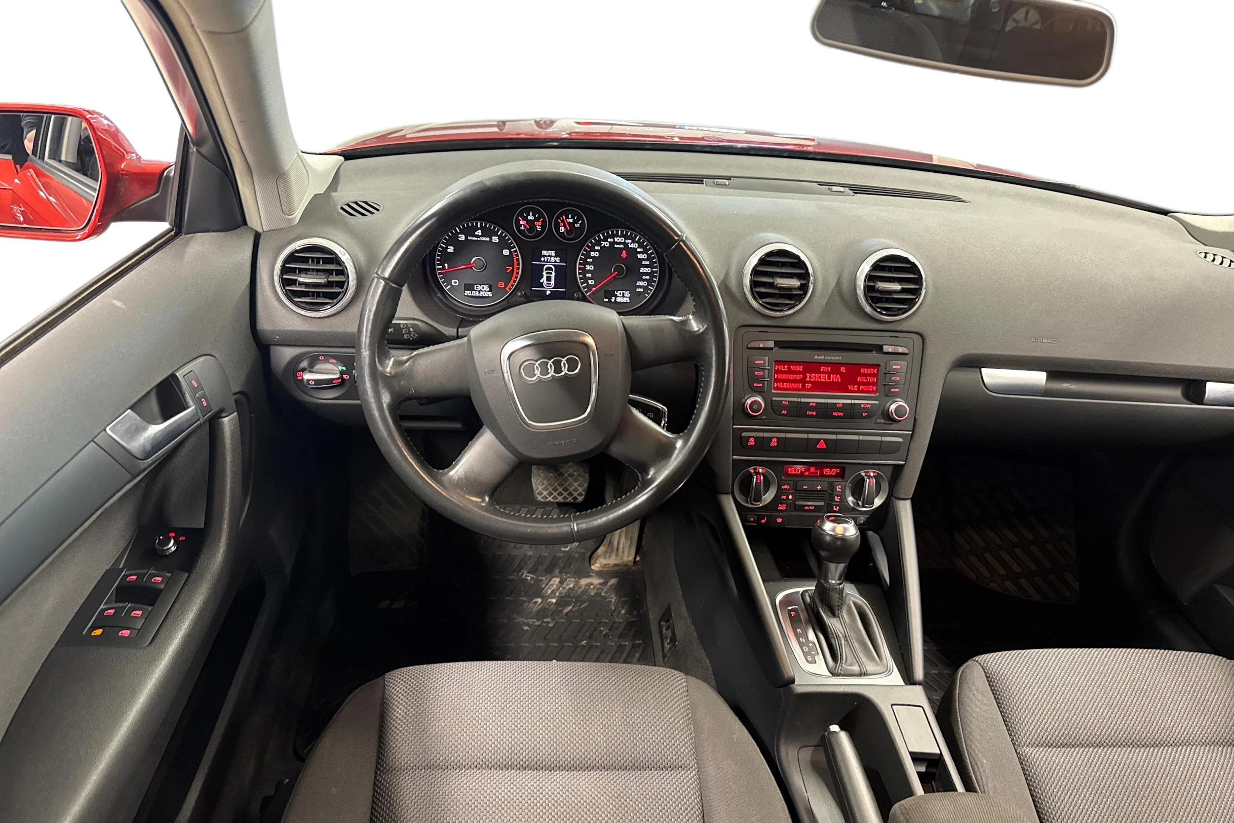 Punainen Audi A3 2012 kuva 7.