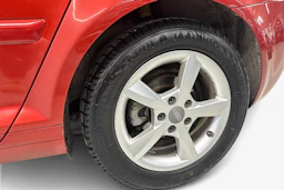 Punainen Audi A3 2012 kuva 9.