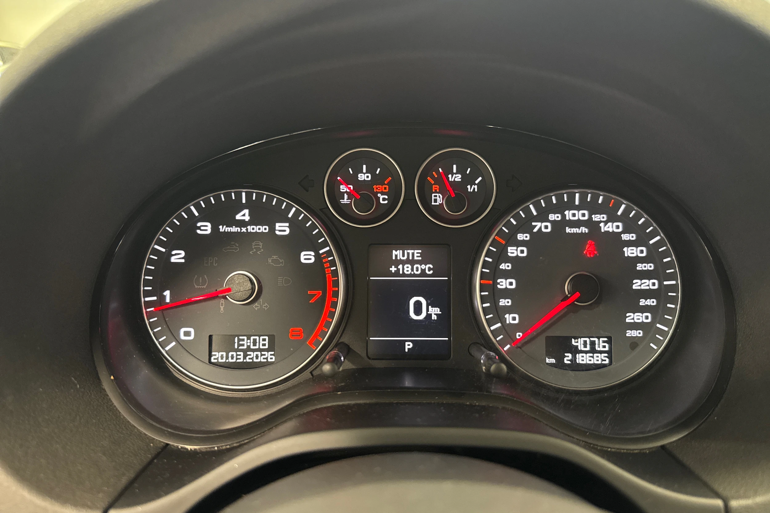 Punainen Audi A3 2012 kuva 12.