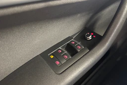 Punainen Audi A3 2012 kuva 17.