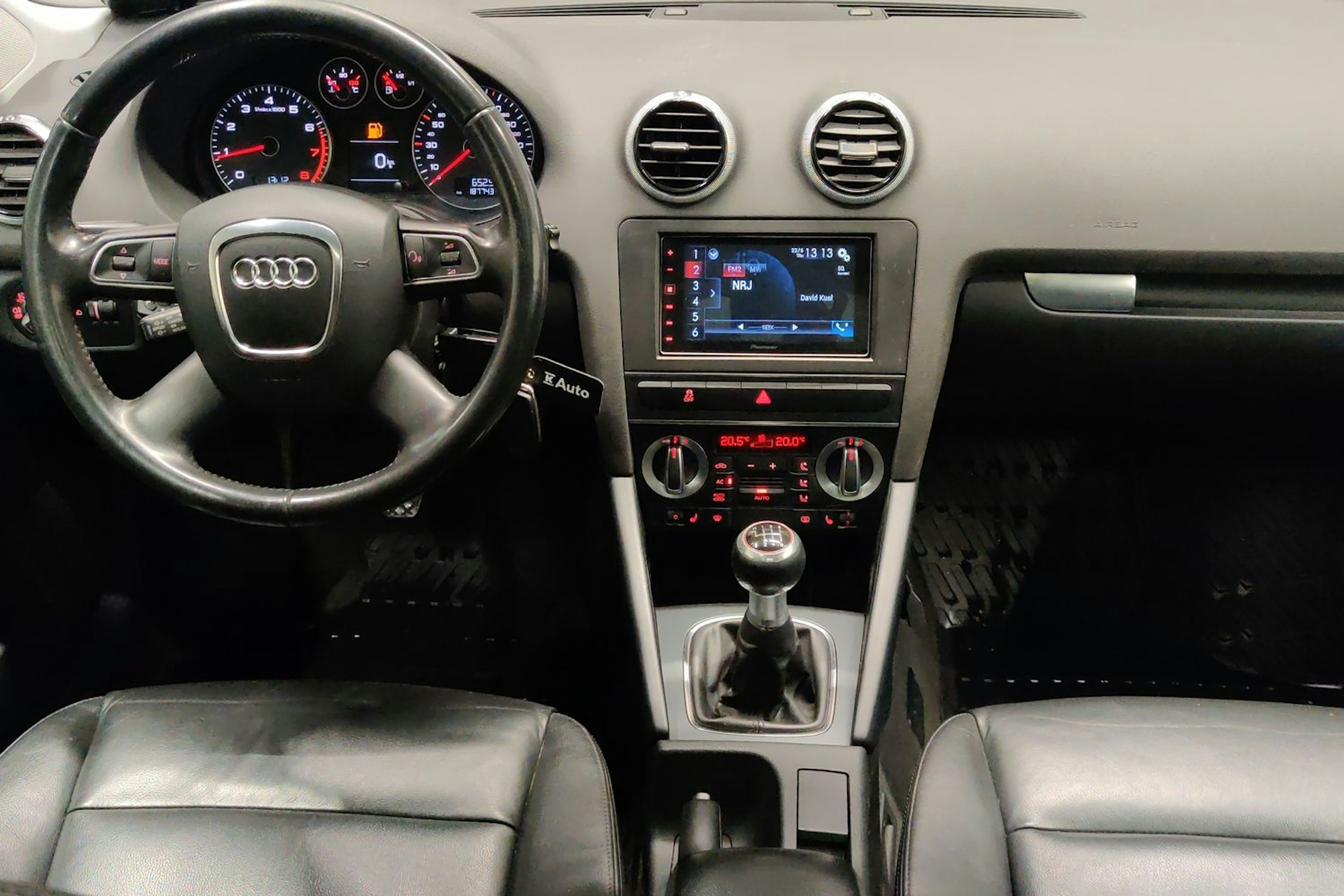 Harmaa Audi A3 2012 kuva 9.