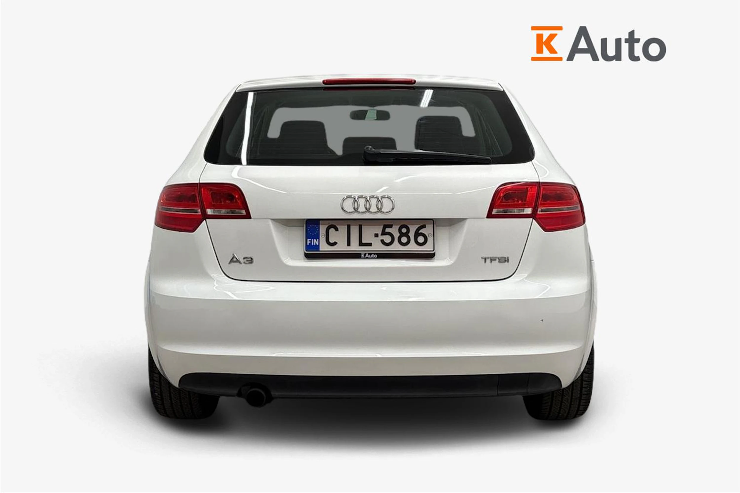 valkoinen Audi A3 2012 kuva 7.