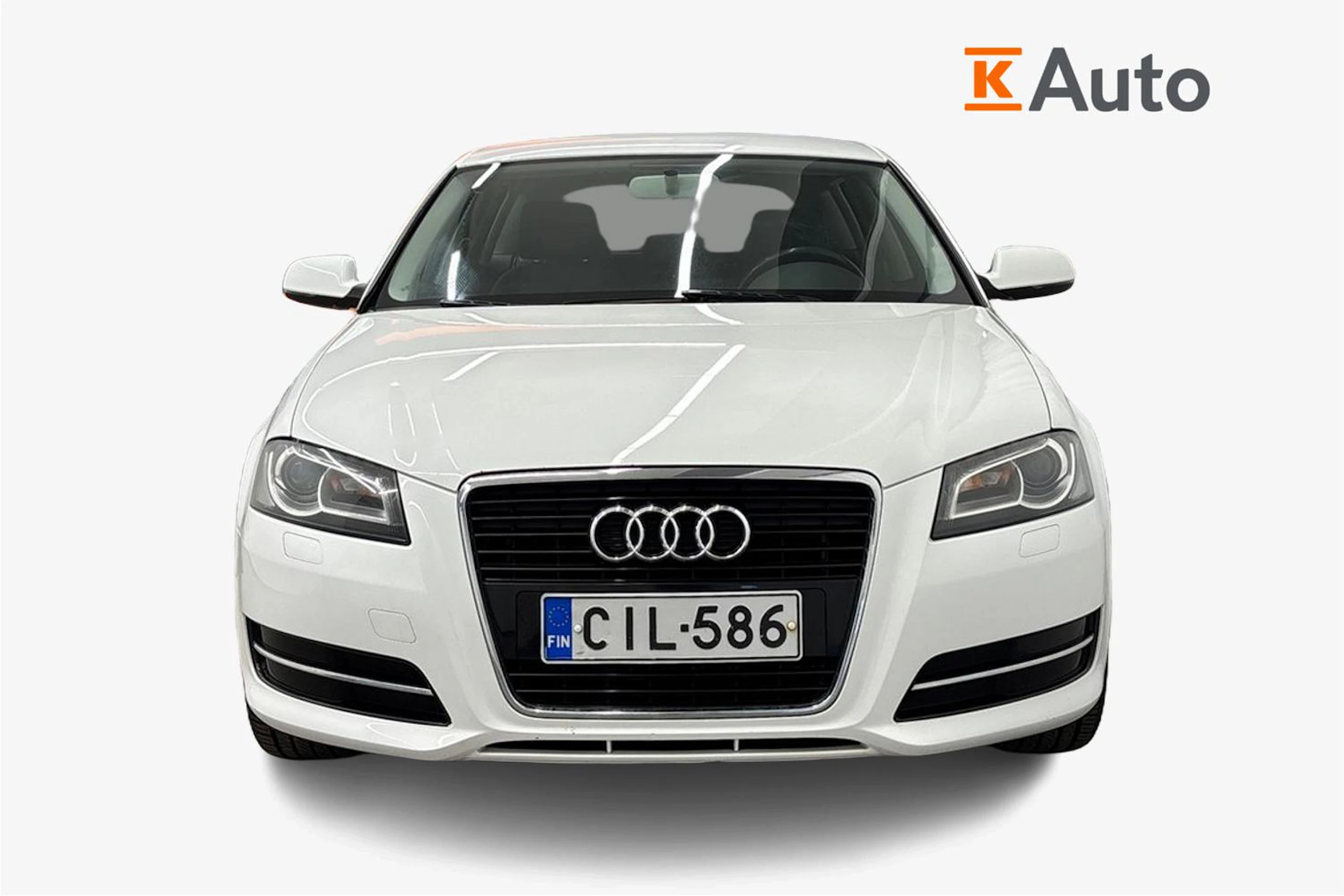 valkoinen Audi A3 2012 kuva 8.