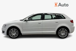 valkoinen Audi A3 2012 kuva 10.
