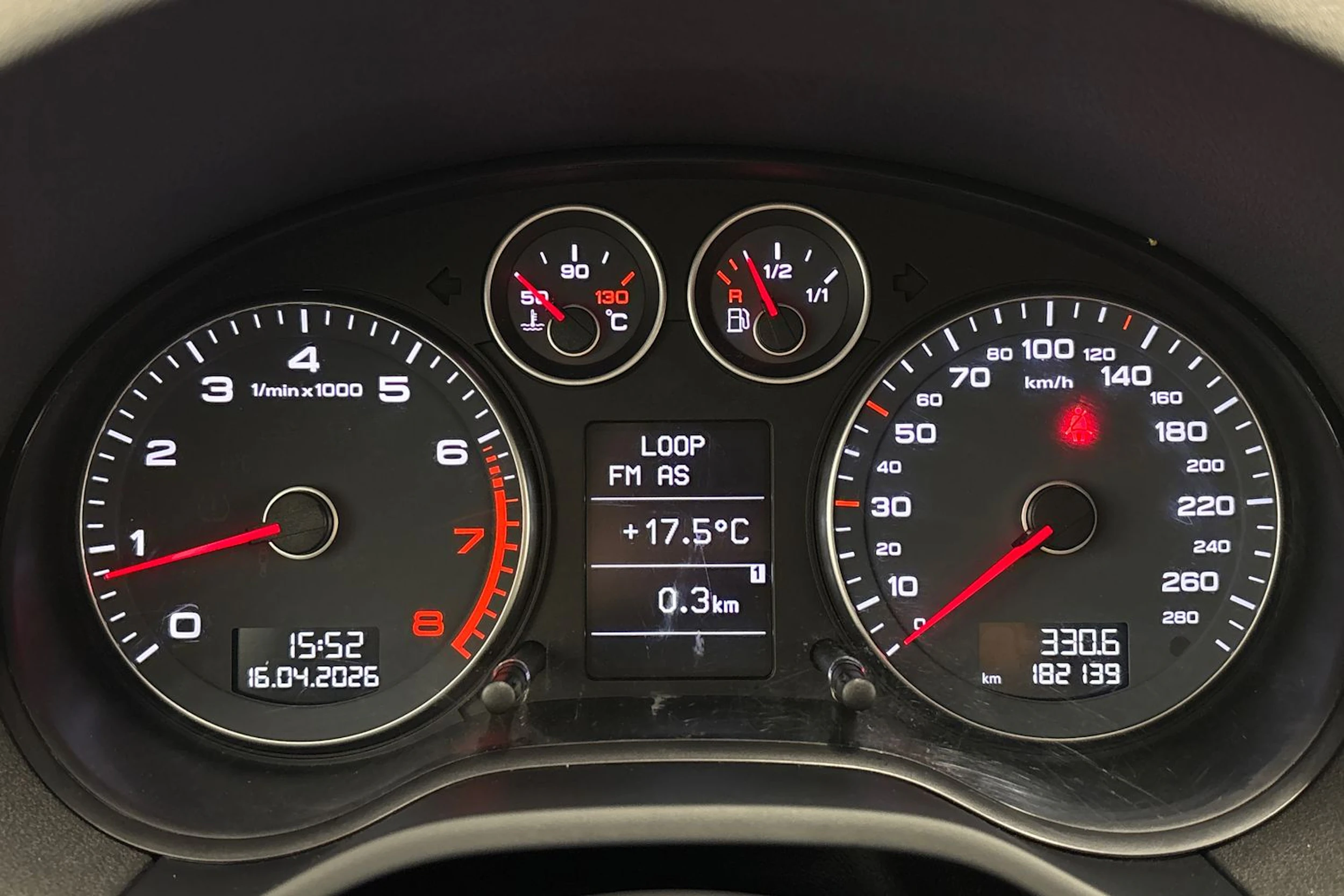 valkoinen Audi A3 2012 kuva 21.