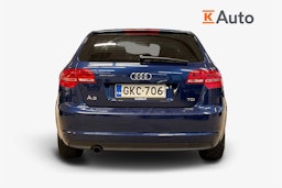 Sininen Audi A3 2012 kuva 3.