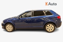 Sininen Audi A3 2012 kuva 6.