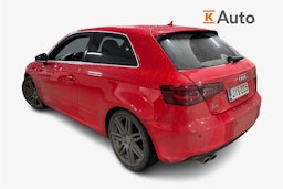 punainen Audi A3 2012 kuva 2.